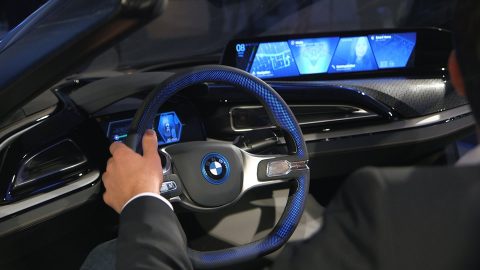 BMW-Altran-airtouch-technology-console-@dynamicpedia
